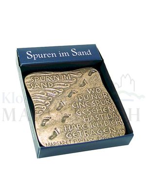 Spruchrelief Spuren im Sand, 7 x 7 cm, in blauer Klarsichtschachtel<span class=prodhide>801036/7</span>